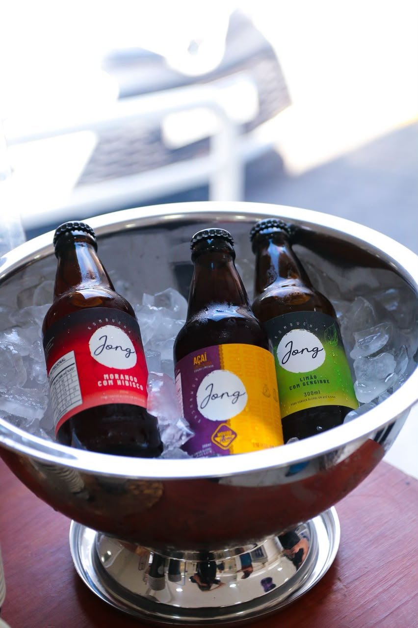 Seu intestino tem um jardim — e a kombucha pode ser uma boa rega